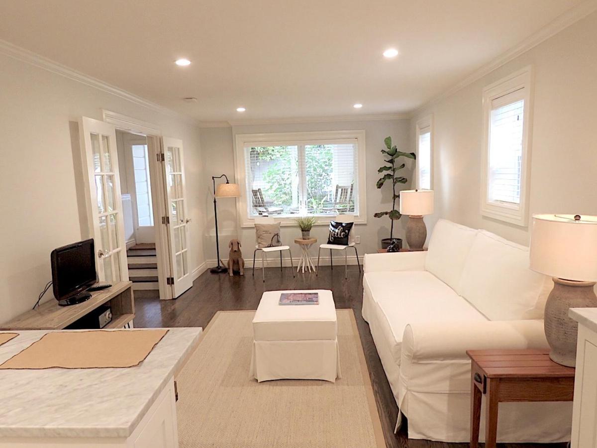 Garden Level Flat In 1885 Queen Anne Victorian Cottage In アラメダ エクステリア 写真